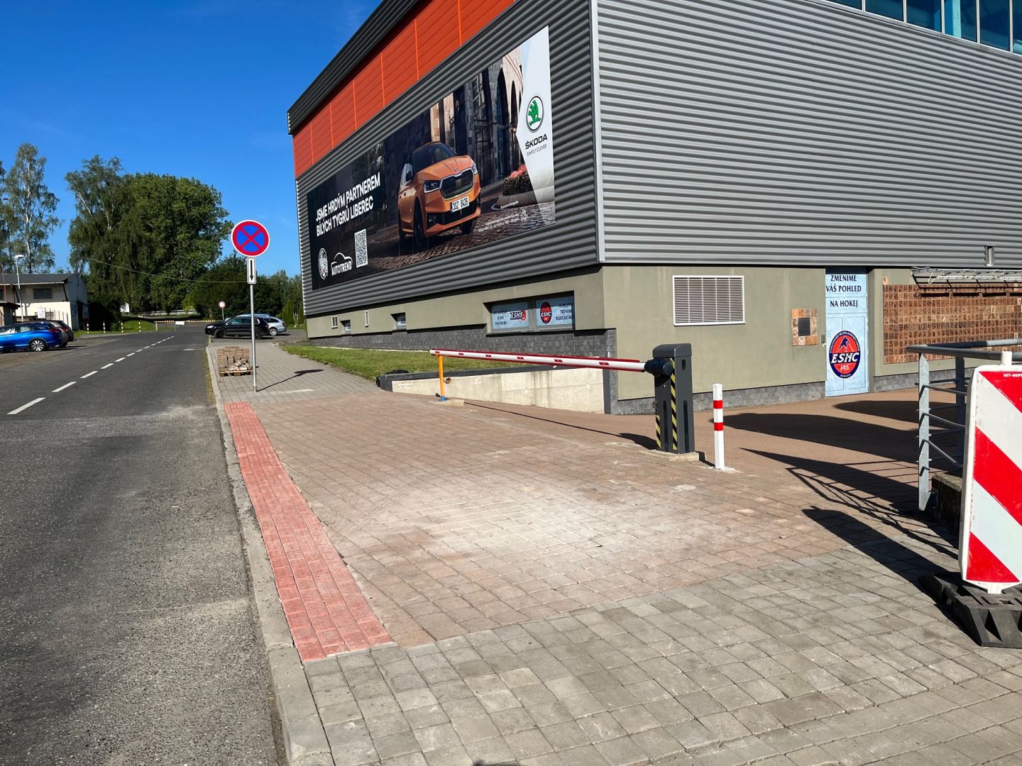 Oprava chodníku v Máchově ulici